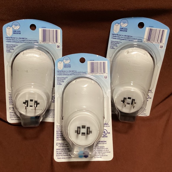 Febreze Oil Warmer Bundle of 3 NEW/Sealed - Picture 3 of 7